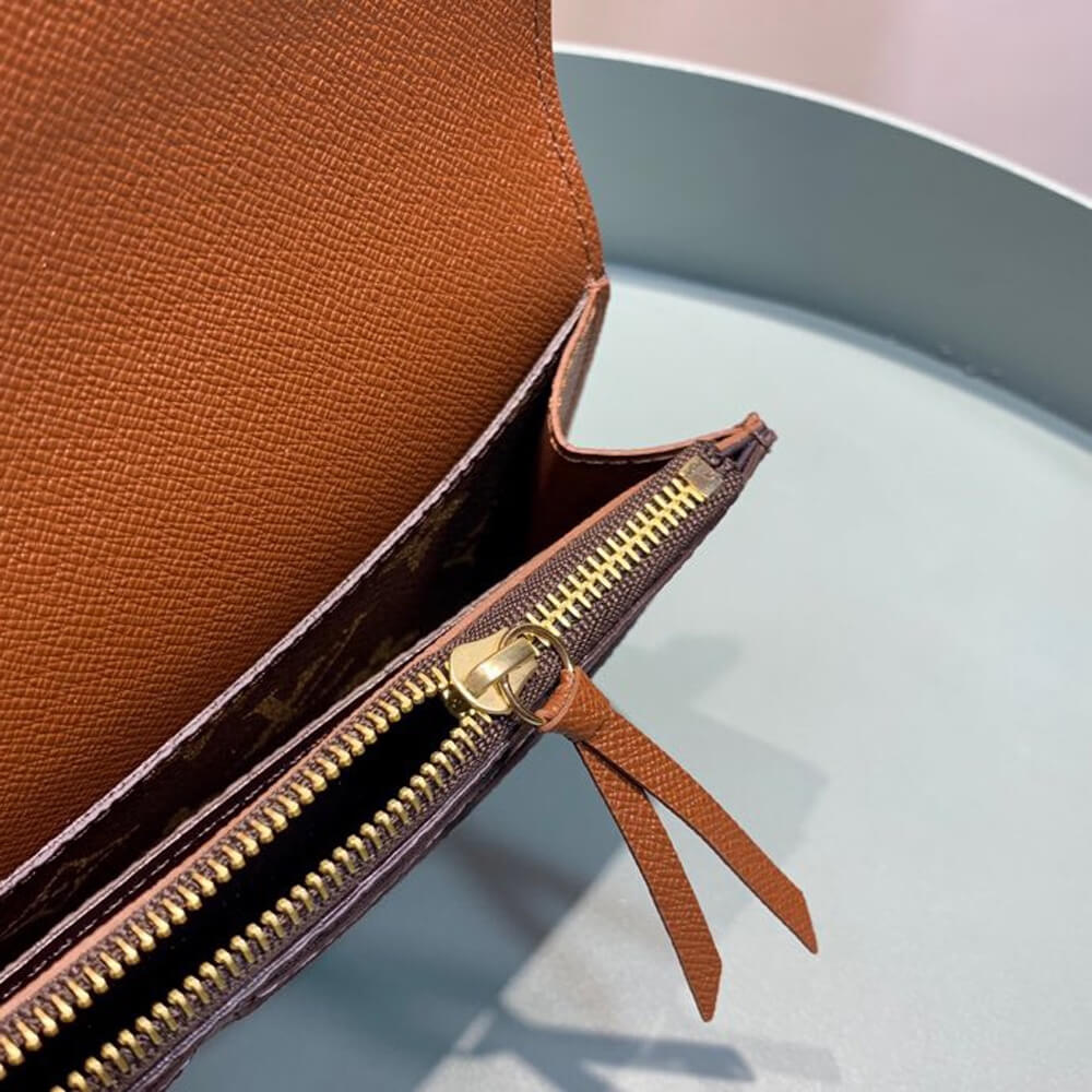 0eb3d5db8d2d9894d41c97f27d3a3a18