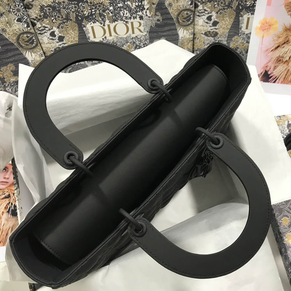 132fe5acaaedcbf2071c9da570a49ca3