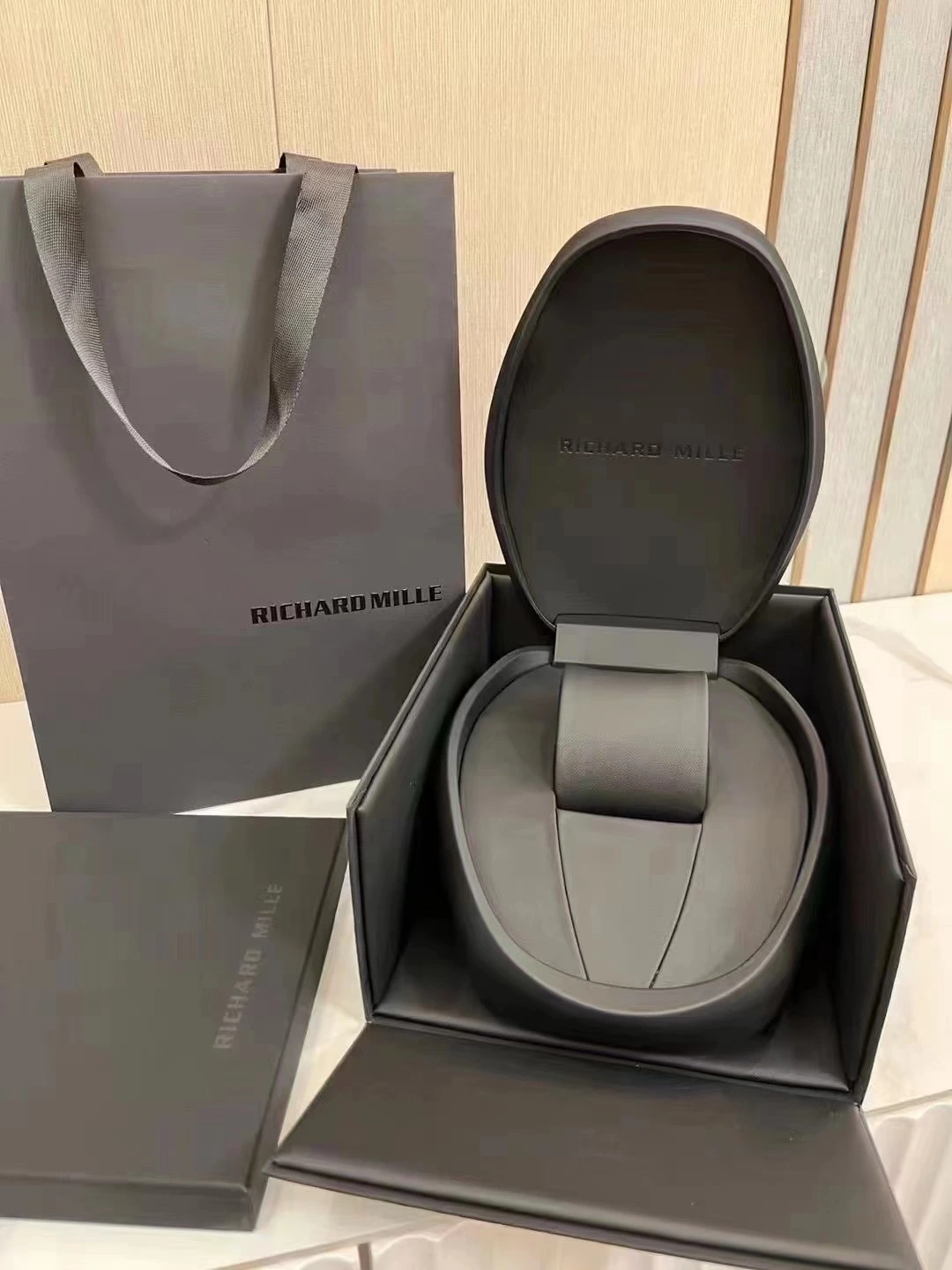 16e625730bd4a5ca519fe9df4251036f