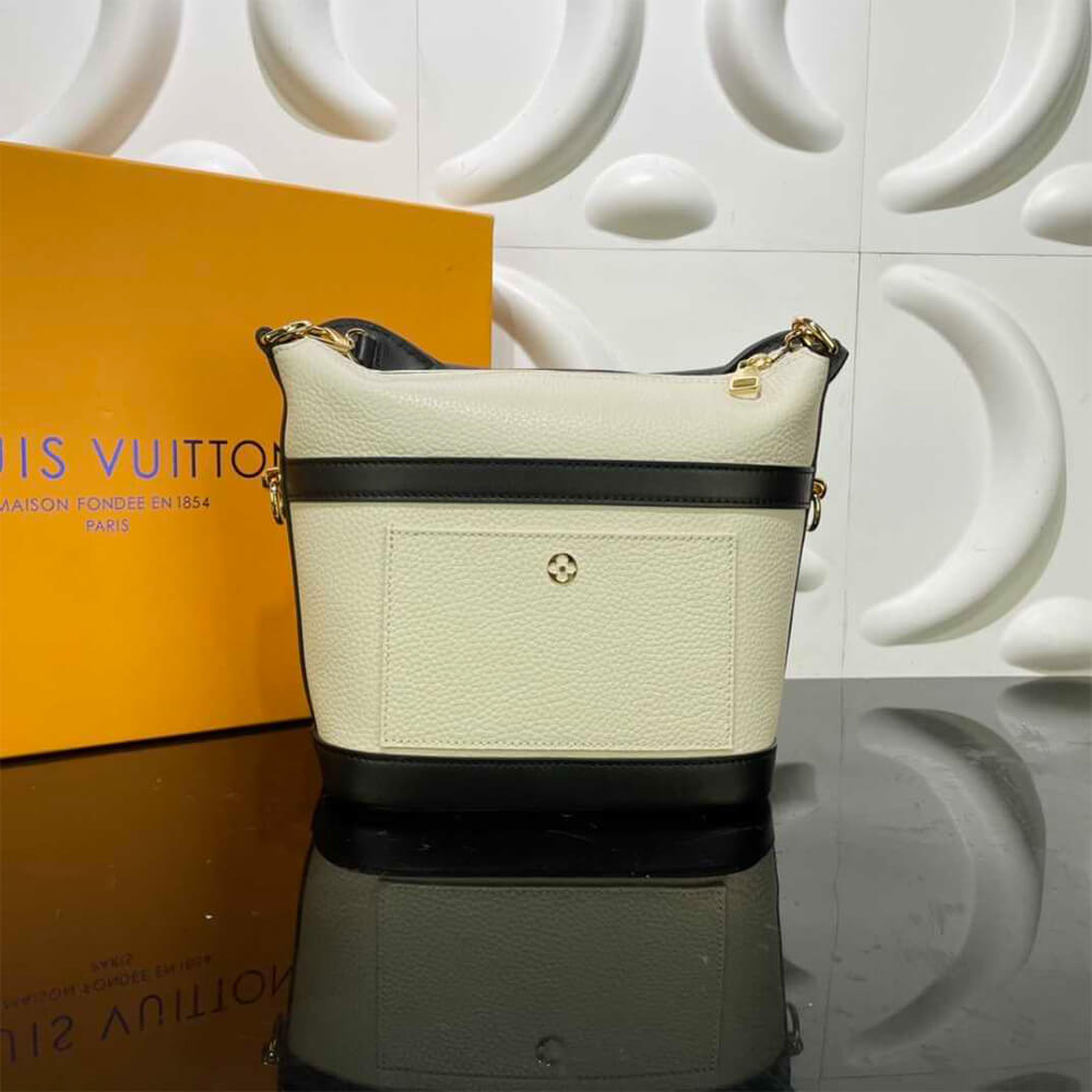 173b1b65b684cc4dd45447a397bfdb91