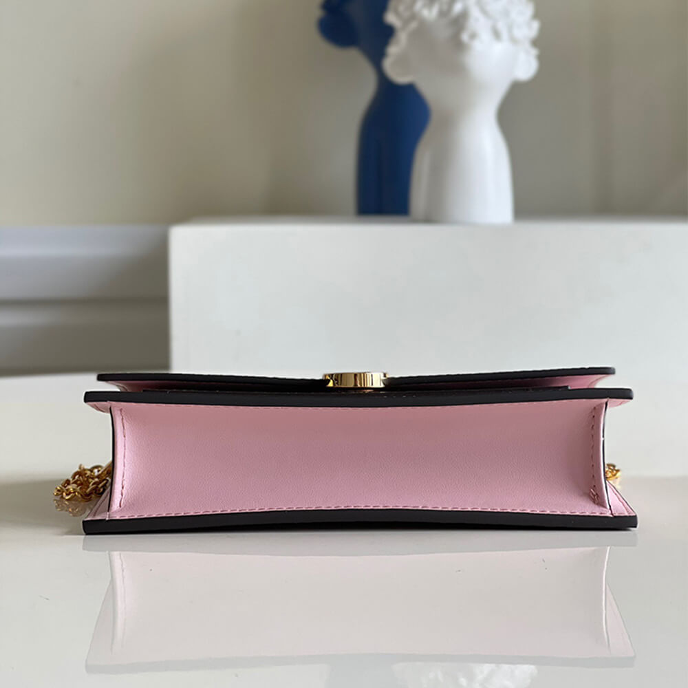 27723379cee1d21143e468f864a1e31e