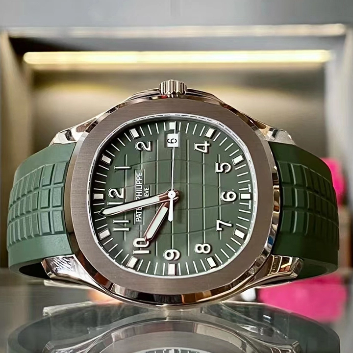 30e5d381d5d30115890b85b4ef703568