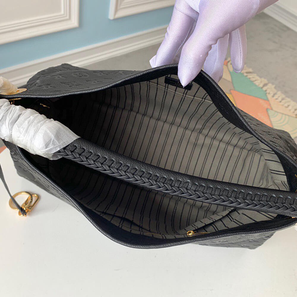 35e8cb0e936e93a9dc84607dccee052a