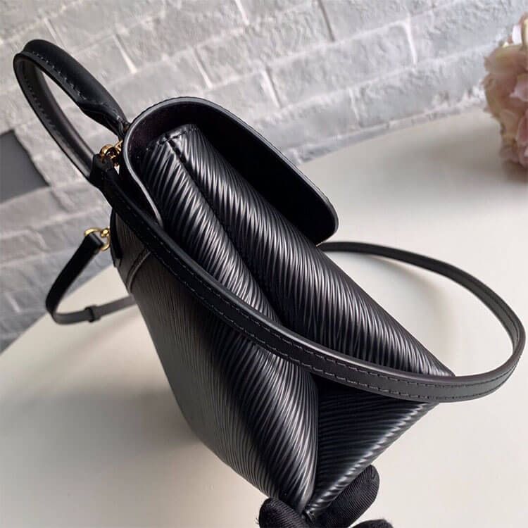 36c6fa1b5716c64630f5df2634f3d331