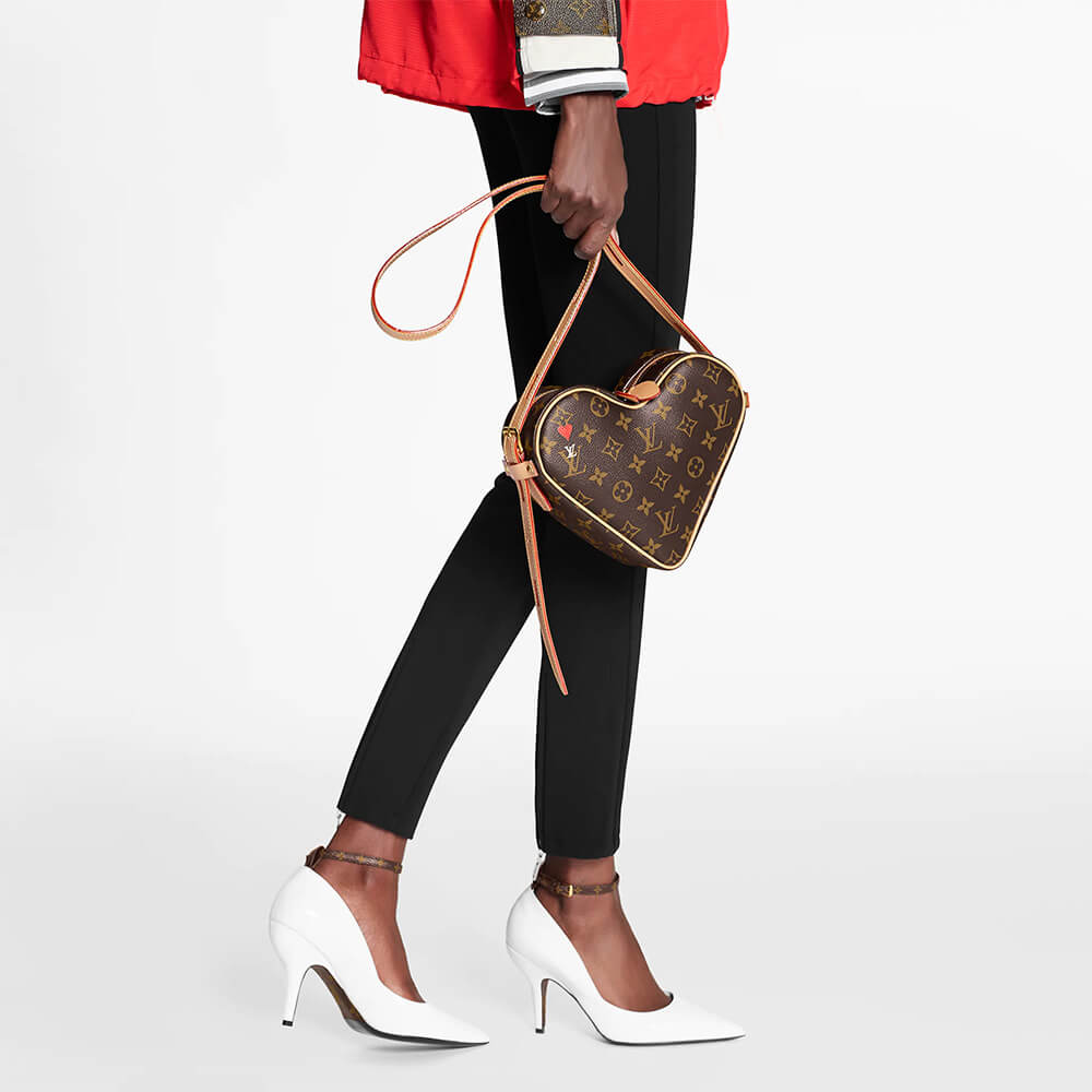 526f04e16c3db357f90999b74cf6243d