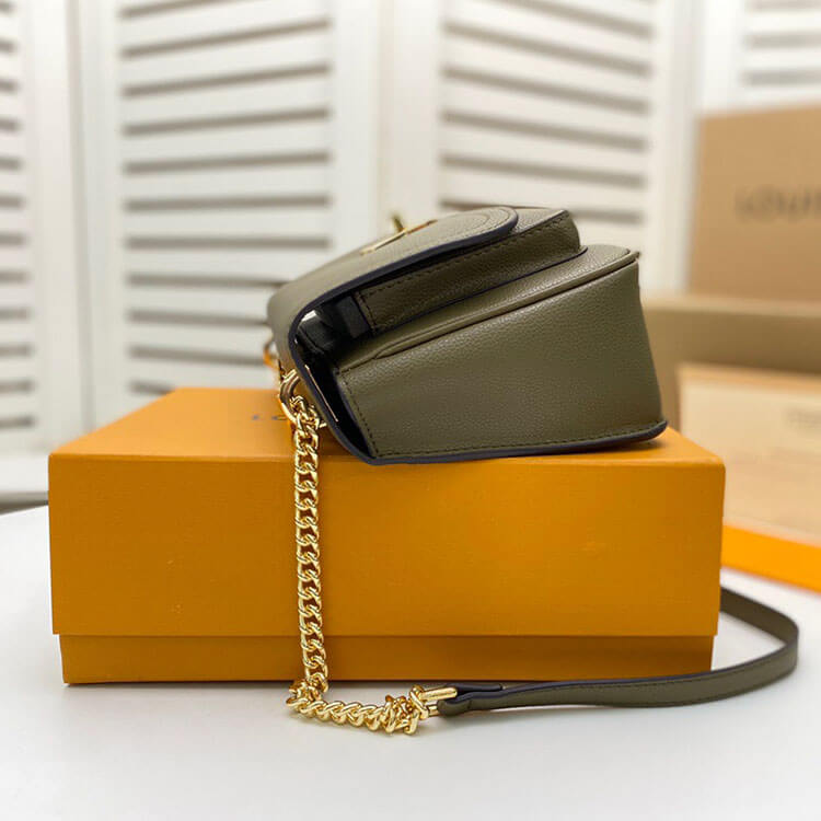 599872633a965e7fb011003c05304e7a