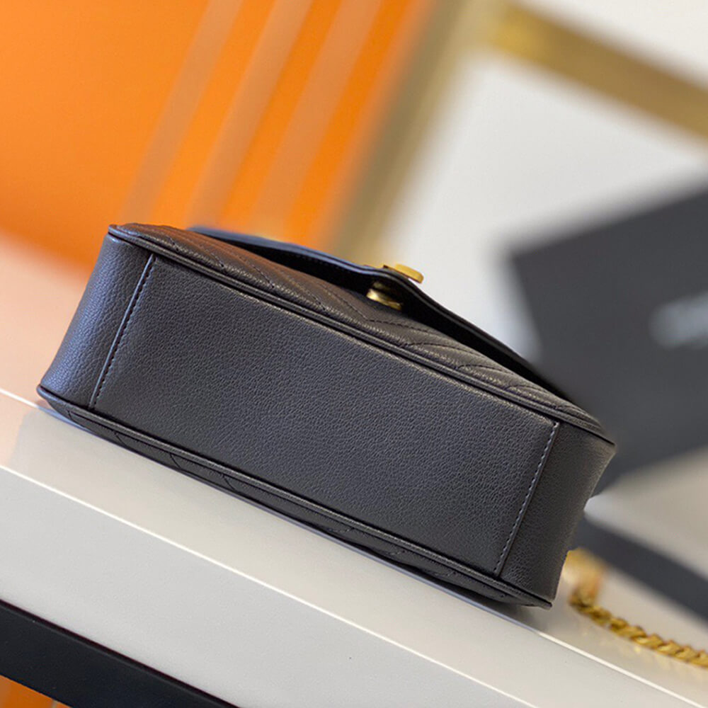 5fb45e6fb36e09e74e9d3d958b44f9ed