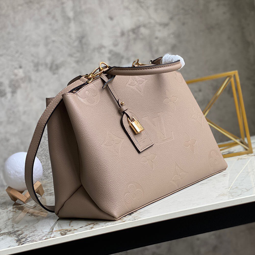 70d5683b9b8ba576c02578fffb5aef9c