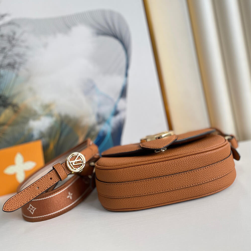 7d6e54e9d535dcf1e3b26b9208ac46b4