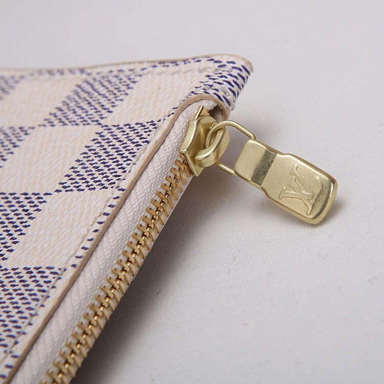 8106d218e8a6704ebe14cebbe601cab6