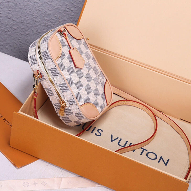 81d50472a10fd524c9801351ac602424