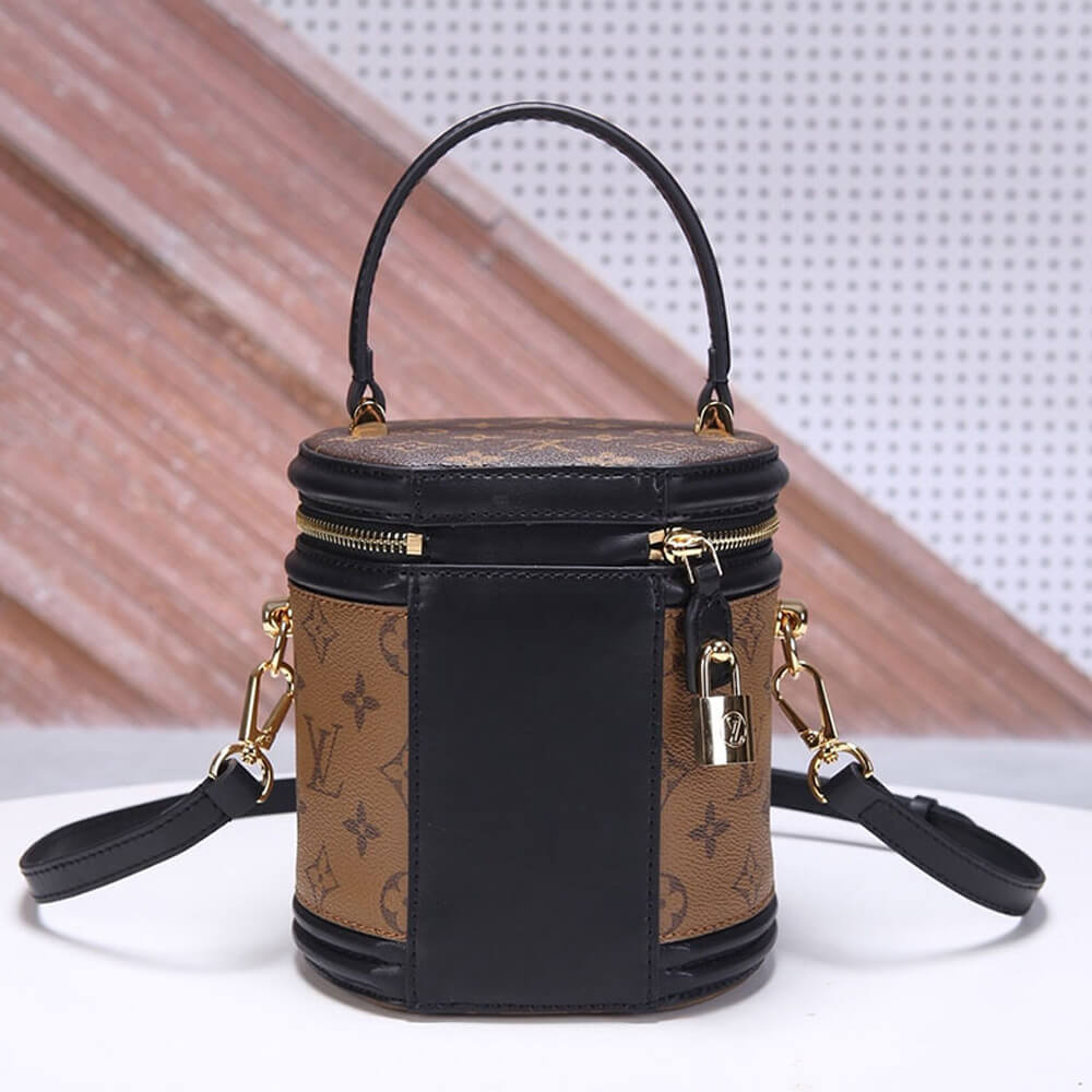 93f12b5ef43ffb30b1c9a682a8a5630b