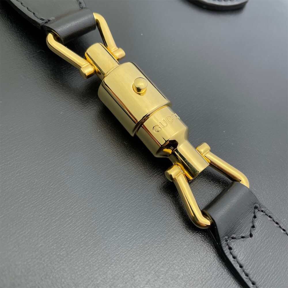 996d77860a282b1575a6c48f5025e1d1