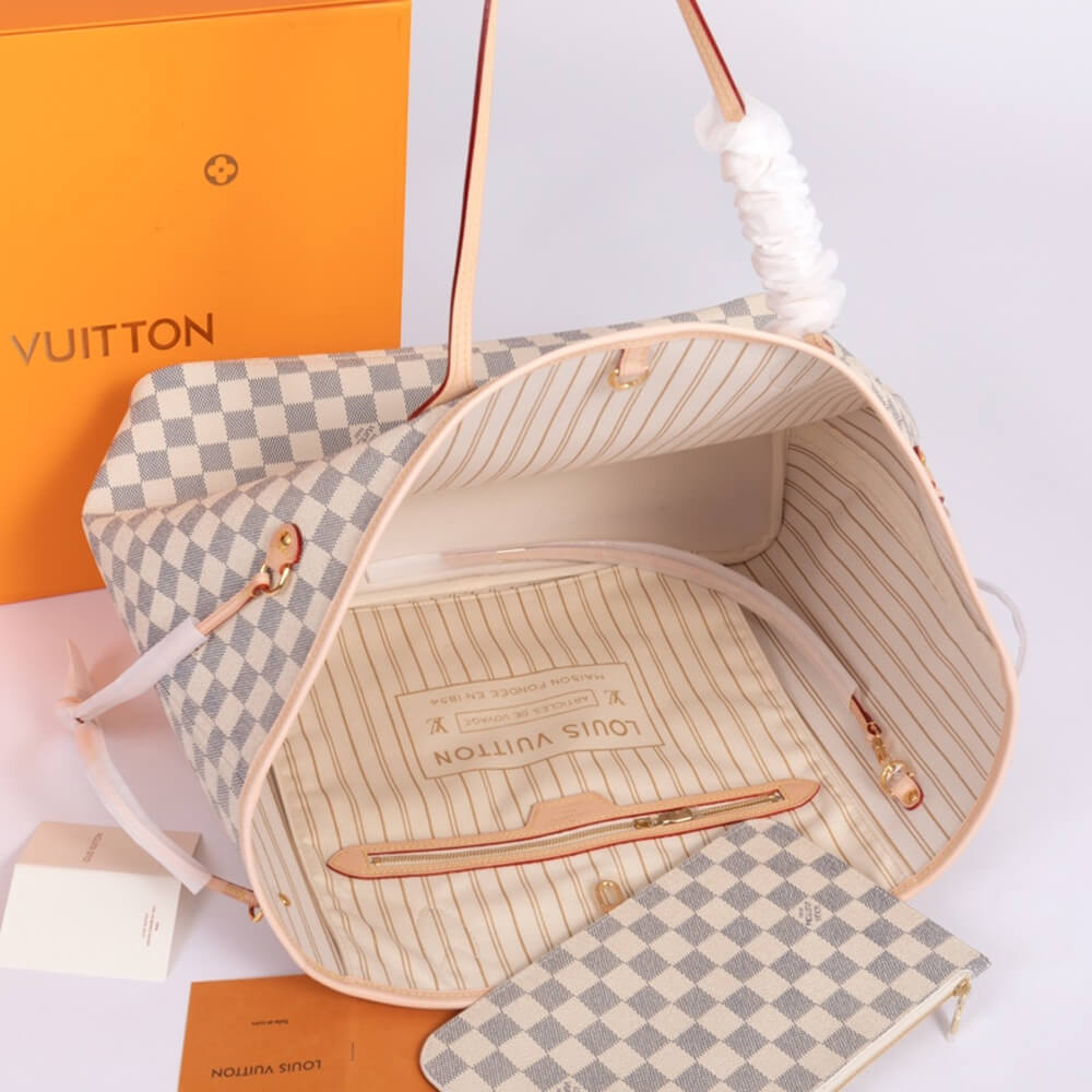 9f952cd27c36ab88147a4901f8f679db-1