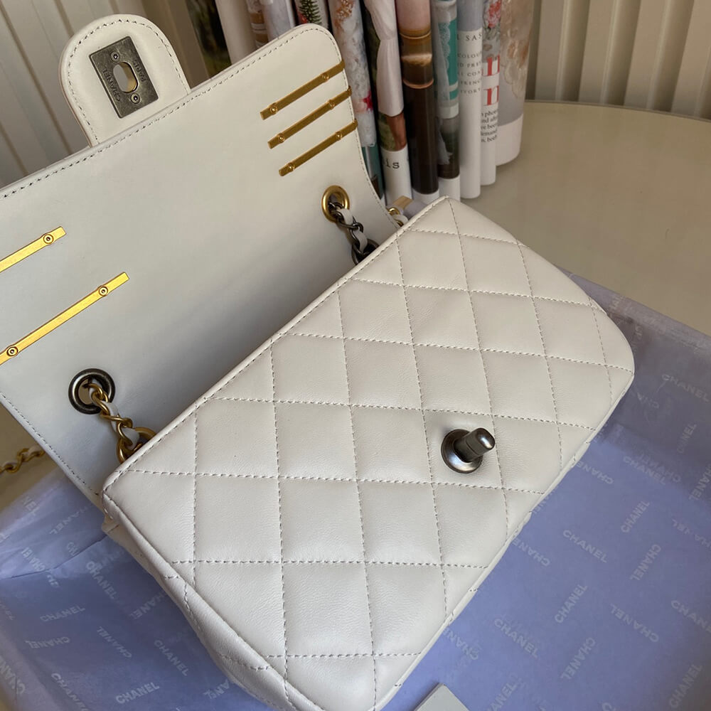 ade46bbc8fad3b37e6fc4d595f0e9790