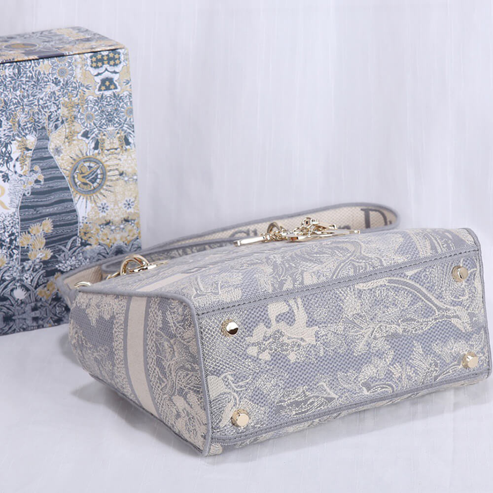 e20fa60f902fd1bd8e1cc662762f5982