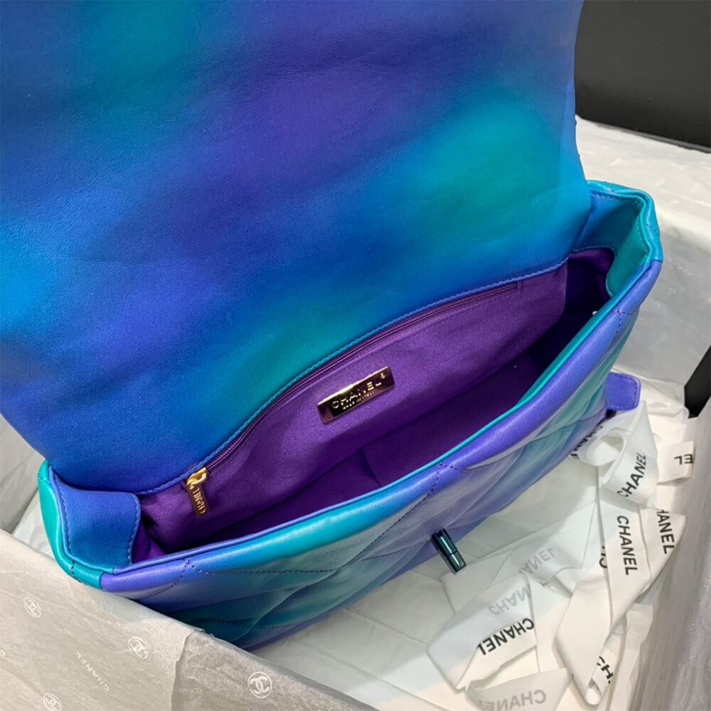 e395f11a3f1a26315a3116bbd413fdc6