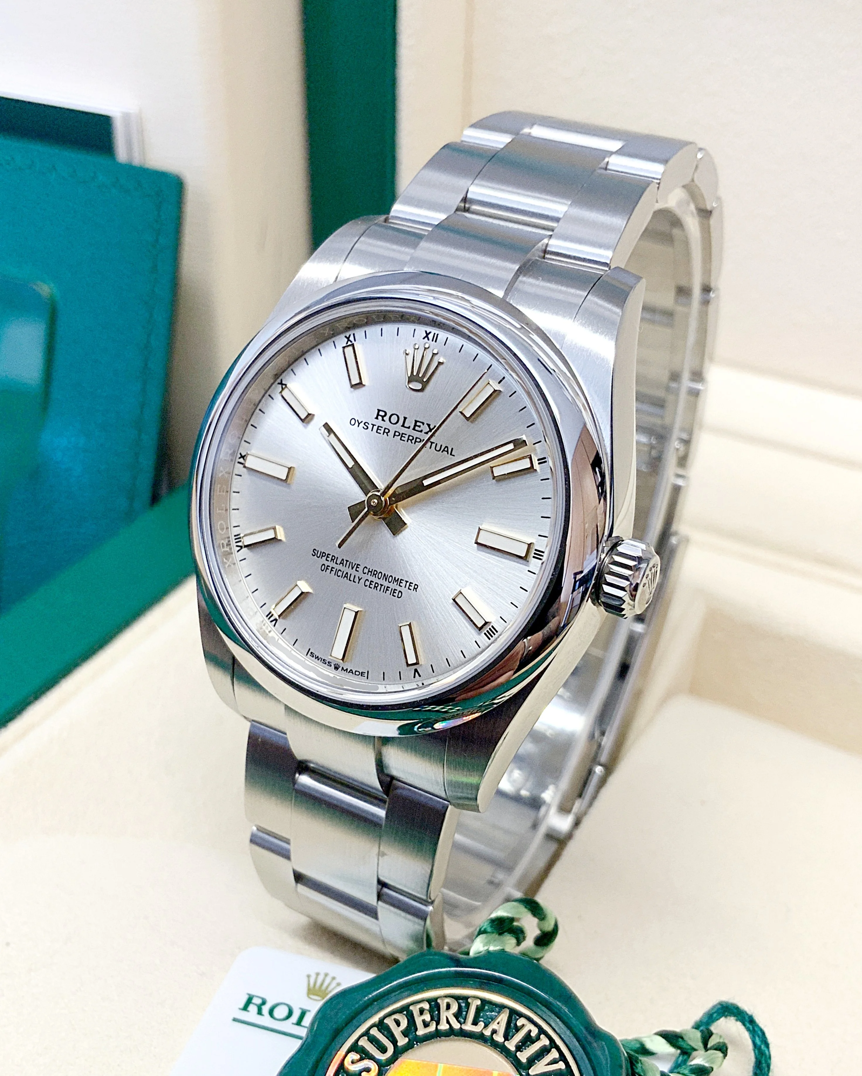 ecfab9917bcf360601019fe37be05f5b-1