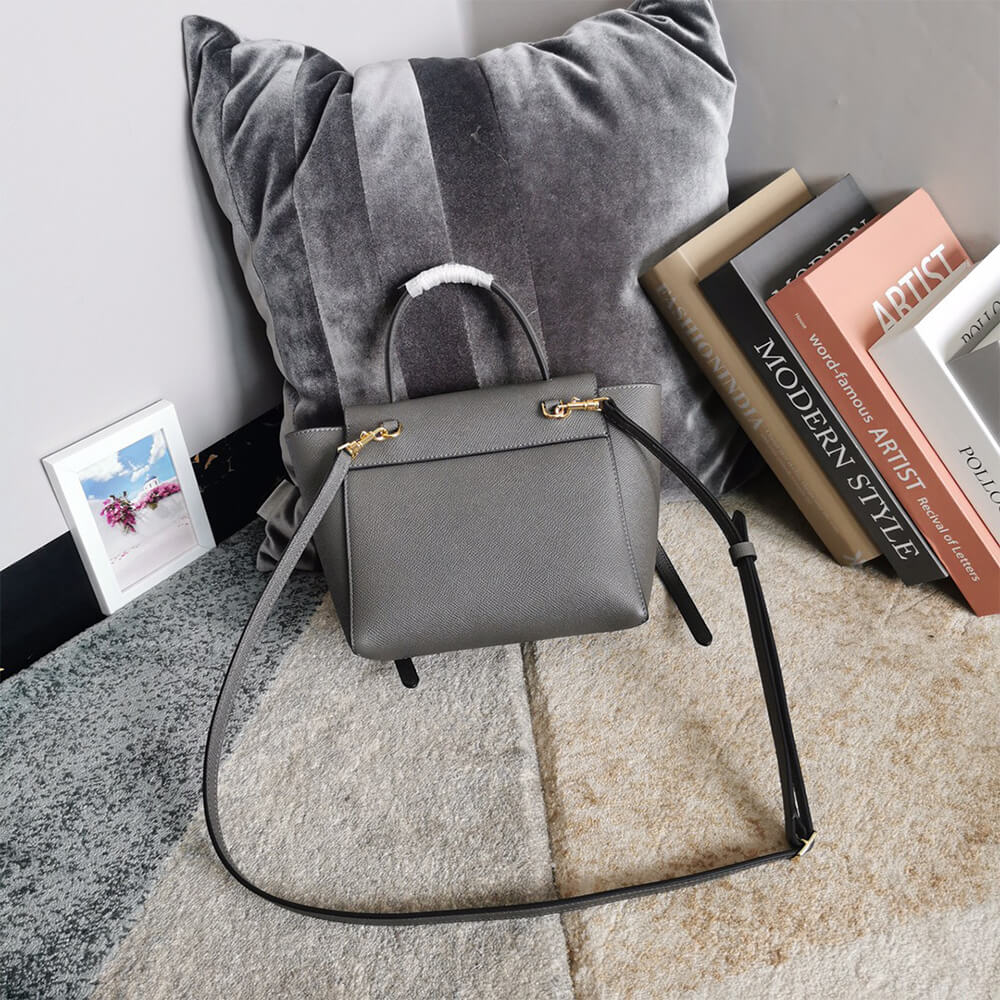 ee6fb89018bead1847d75aed122f990a